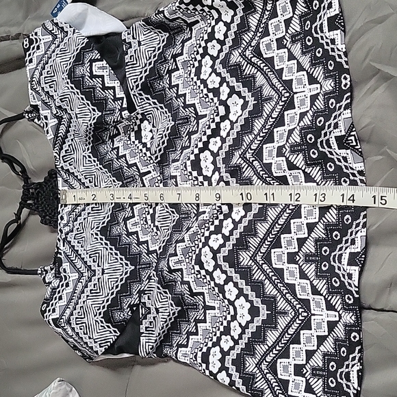 SWIM TOP - Picture 6 of 7